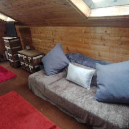 Cozy Loft In Bushey, 20 Mins By Train To Euston London Apartment Exterior photo